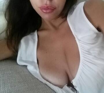 Public Photo of giulia21