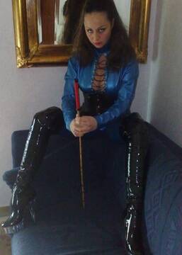 Public Photo of DeaSuprema